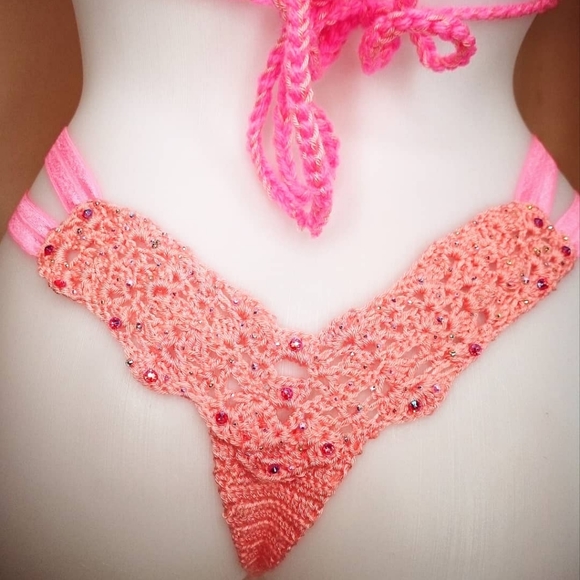 Luxury Handmade Crochet Swarovski Bikini - Picture 16 of 17
